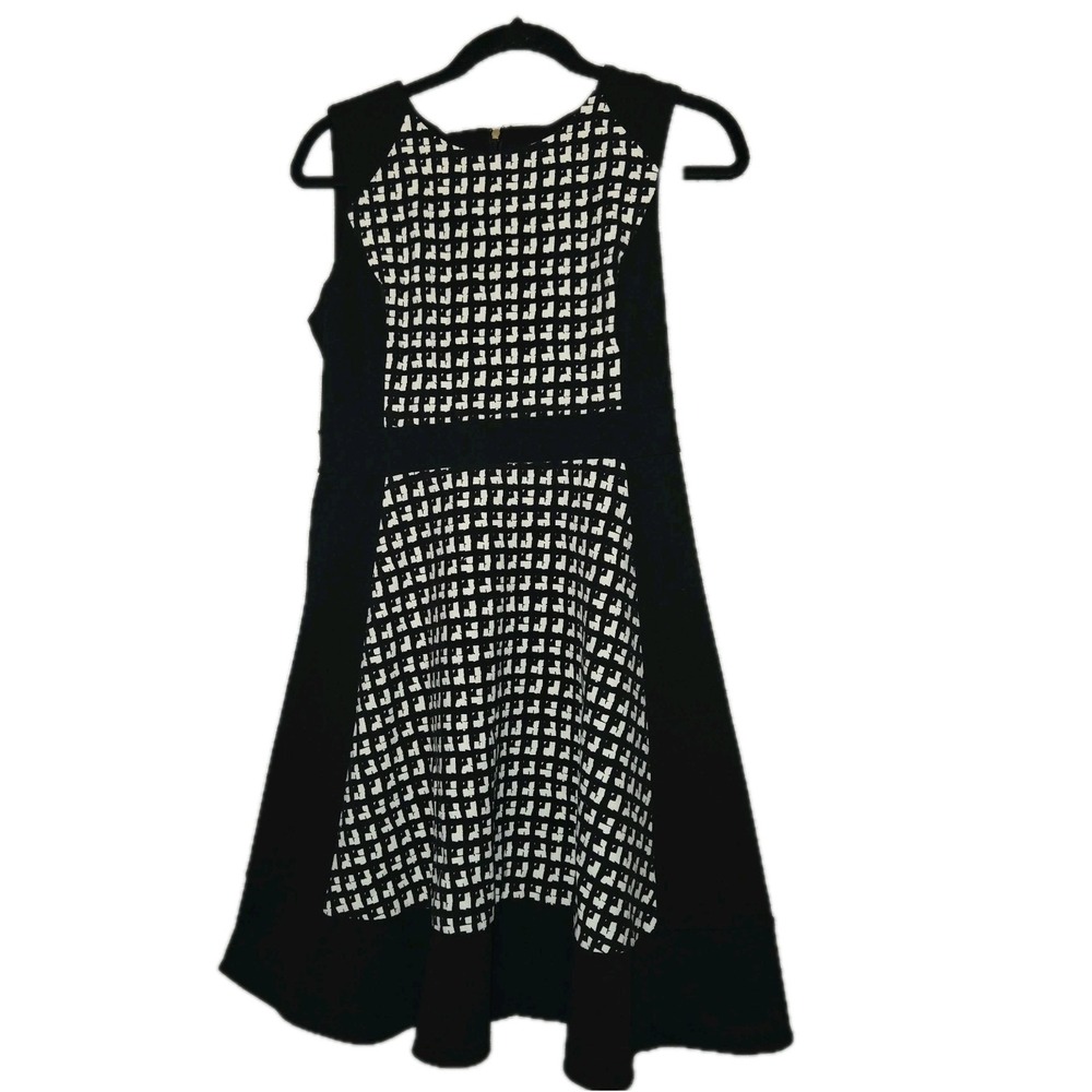 DKNY Geometric Black White Dress Women's Size 6 A-Line Sleeveless Knee Length